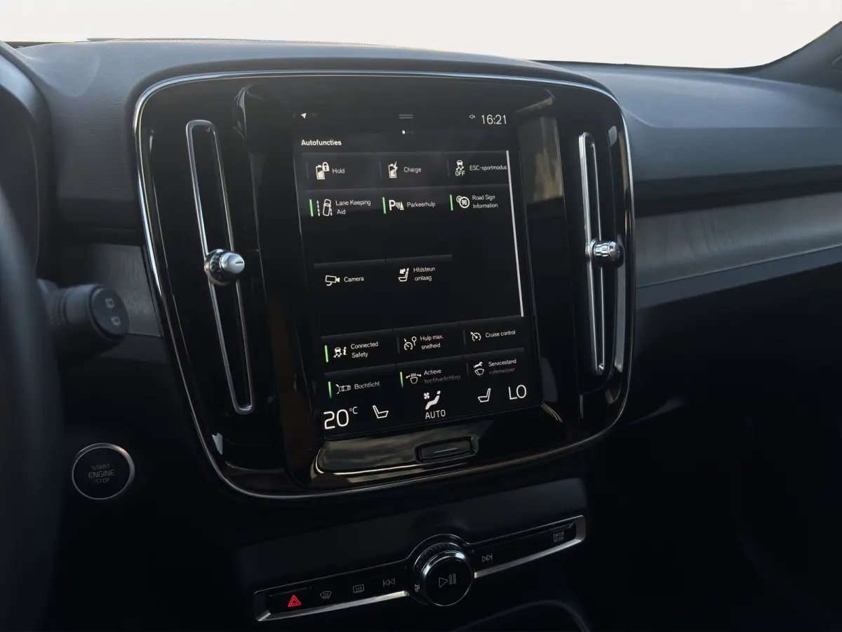 T5 Inscription | Trekhaak | 360 Camera | Panoramadak | Premium audio | Adapt. Cruise | Stoel+stuurverwarming |