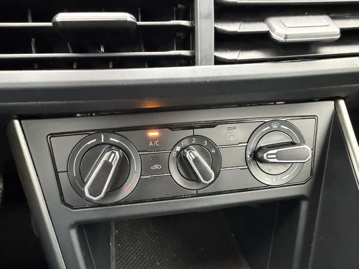 1.0 TSI DSG Comfortline | Navigatie | Parkeersensoren | DAB | Carplay |
