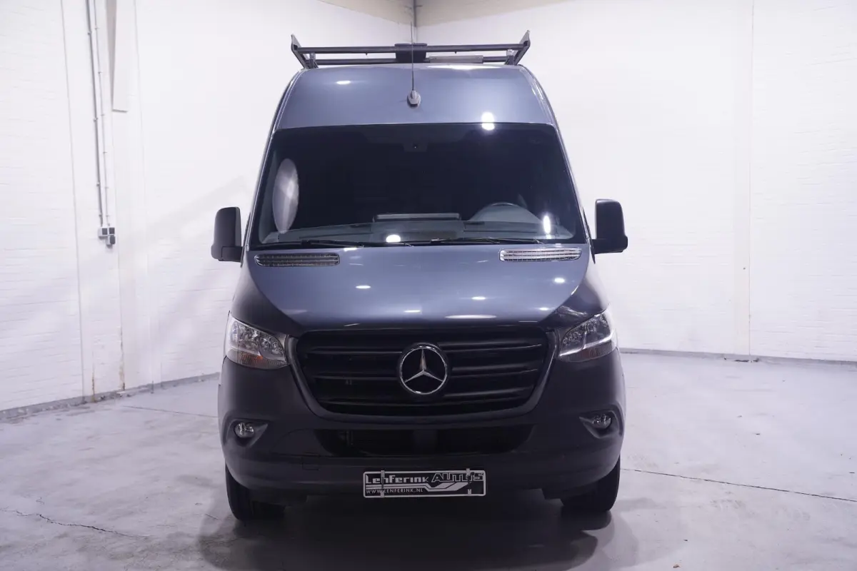 319 CDI 190 pk Aut. L2H2 Navi, Trekhaak 3.500 kg Imperiaal met Trap, 18" LMV, Camera, Cruise Control, 3-Zits
