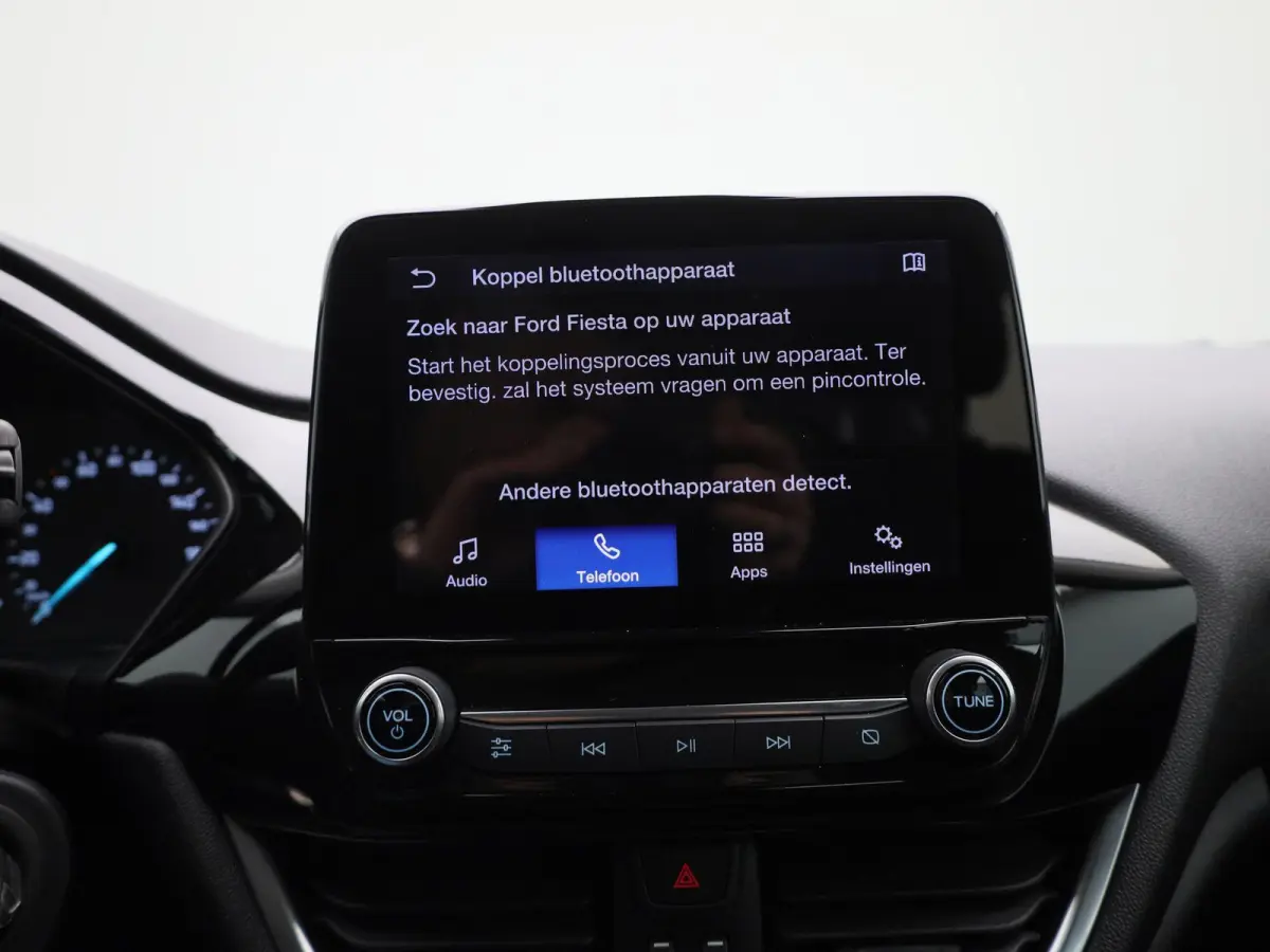 1.0 EcoBoost Connected | Airco | Cruise Control | Bluetooth | Elektrische Ramen Voor | DAB |