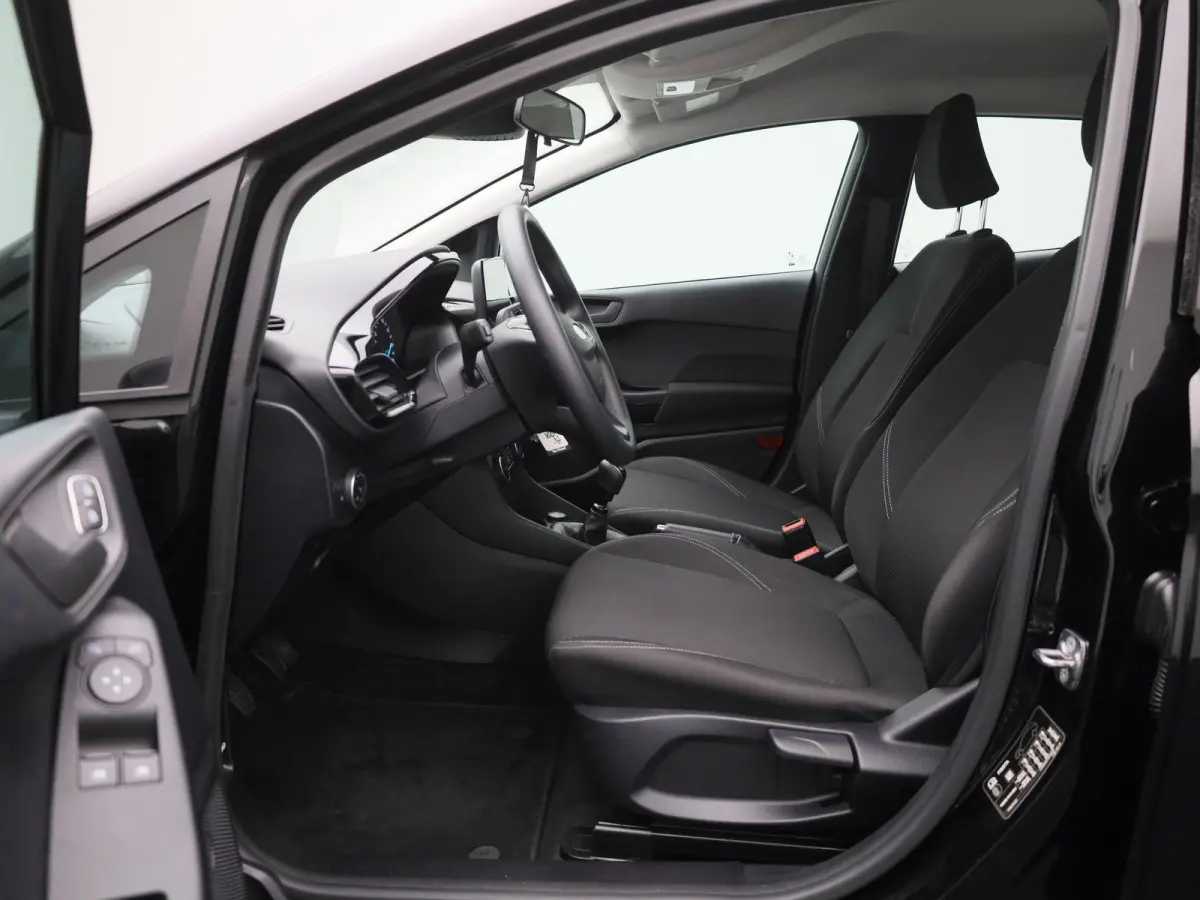 1.0 EcoBoost Connected | Airco | Cruise Control | Bluetooth | Elektrische Ramen Voor | DAB |