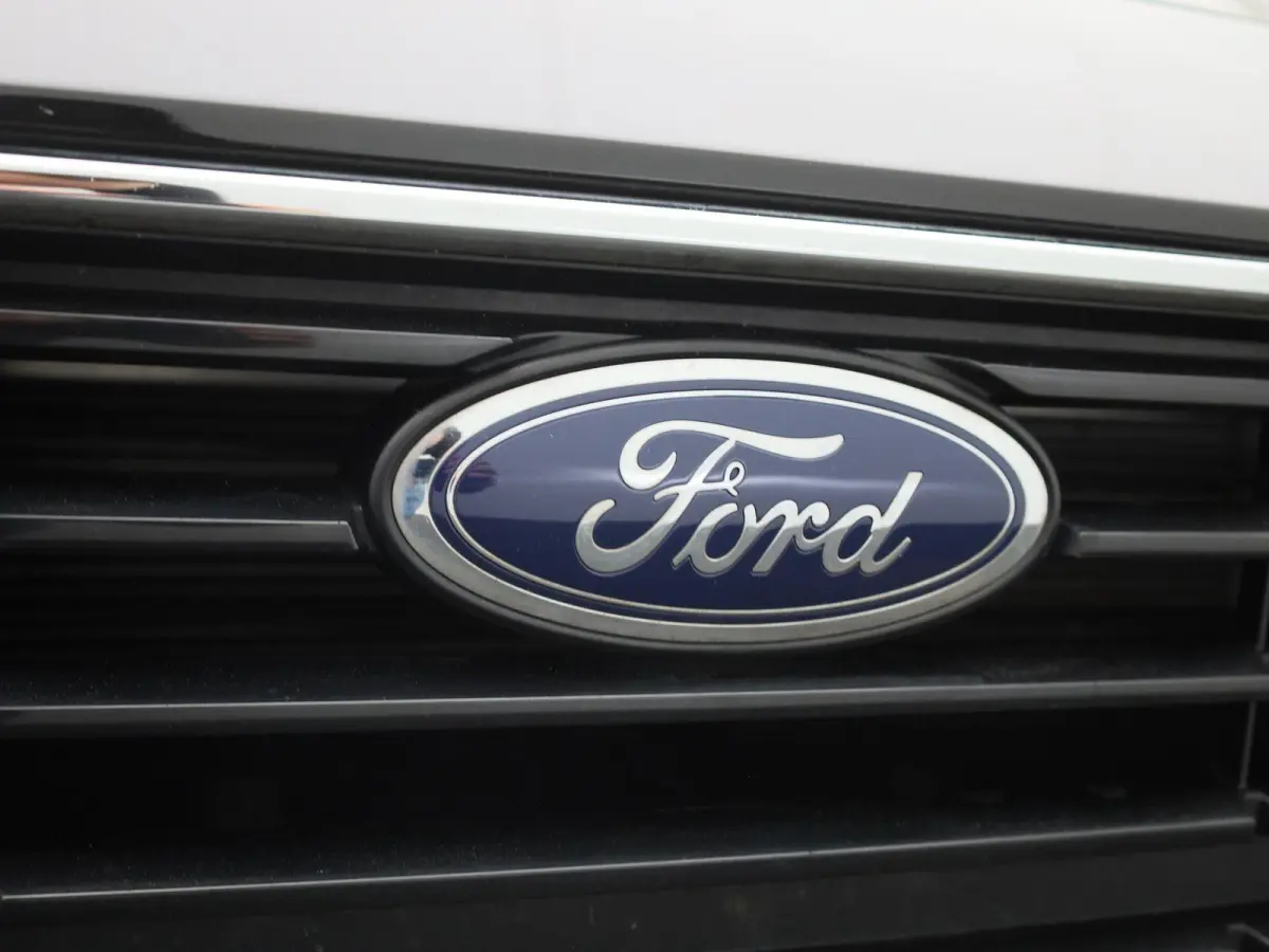 1.0 EcoBoost Connected | Airco | Cruise Control | Bluetooth | Elektrische Ramen Voor | DAB |