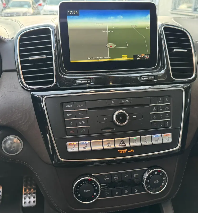 400 4MATIC AMG Sport Edition BUITENLANDSE PAPIEREN /360 CAMERA / AMG / DESIGNO LEER /