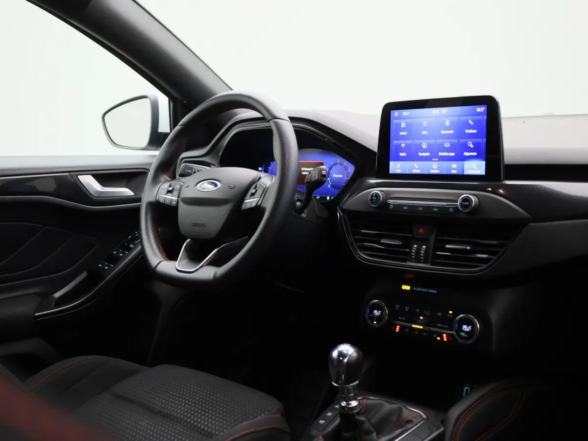 1.0 EcoBoost Hybrid ST Line X Business | Elekt. Achterklep | Stoel Stuur En Voorruit Verwarming | Navigatie | Adaptieve Cruise Control | Achteruitrijdcamera |