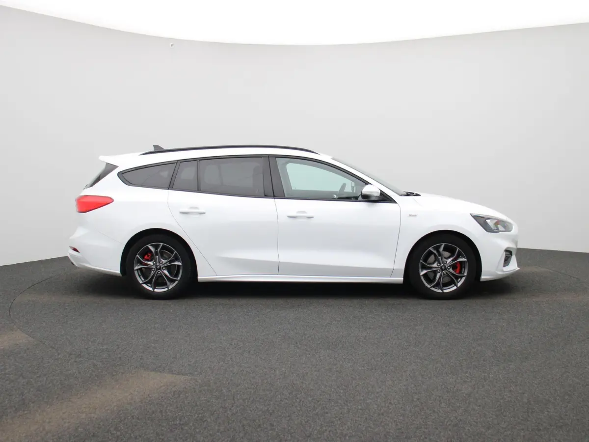 1.0 EcoBoost Hybrid ST Line X Business | Elekt. Achterklep | Stoel Stuur En Voorruit Verwarming | Navigatie | Adaptieve Cruise Control | Achteruitrijdcamera |