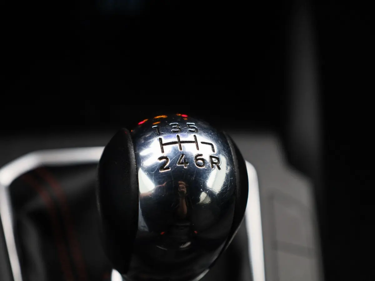 1.0 EcoBoost Hybrid ST Line X Business | Elekt. Achterklep | Stoel Stuur En Voorruit Verwarming | Navigatie | Adaptieve Cruise Control | Achteruitrijdcamera |