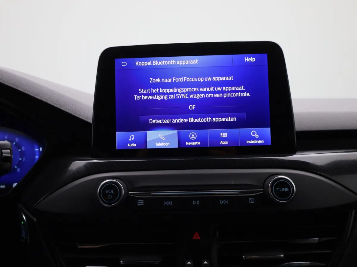 1.0 EcoBoost Hybrid ST Line X Business | Elekt. Achterklep | Stoel Stuur En Voorruit Verwarming | Navigatie | Adaptieve Cruise Control | Achteruitrijdcamera |