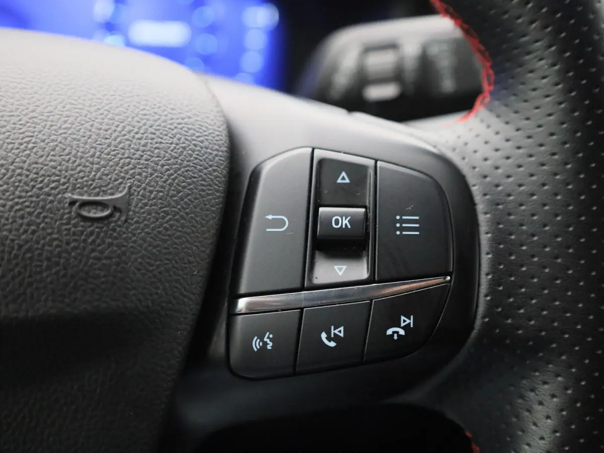 1.0 EcoBoost Hybrid ST Line X Business | Elekt. Achterklep | Stoel Stuur En Voorruit Verwarming | Navigatie | Adaptieve Cruise Control | Achteruitrijdcamera |