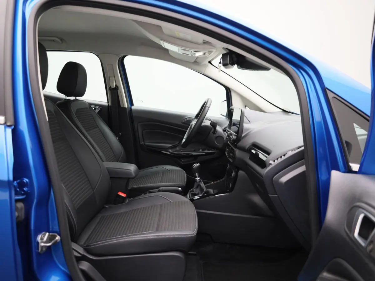 1.0 EcoBoost Titanium | Trekhaak | B&O Audiosysteem | Cruise Control | Navigatie | Parkeersensoren Achter | Klimaat Controle |