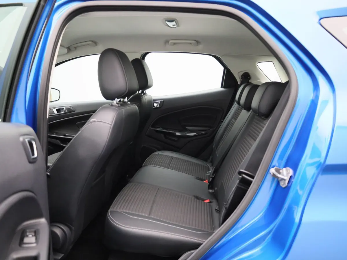 1.0 EcoBoost Titanium | Trekhaak | B&O Audiosysteem | Cruise Control | Navigatie | Parkeersensoren Achter | Klimaat Controle |