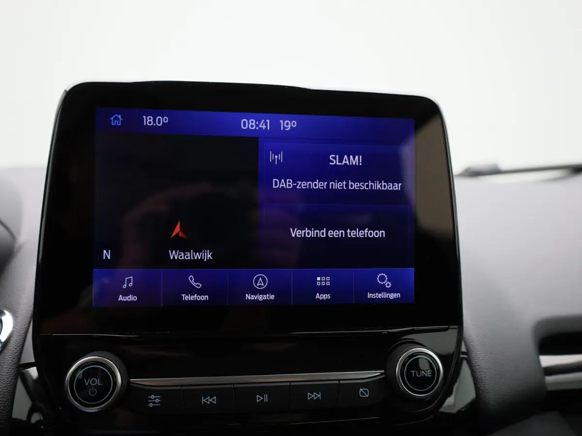 1.0 EcoBoost Titanium | Trekhaak | B&O Audiosysteem | Cruise Control | Navigatie | Parkeersensoren Achter | Klimaat Controle |