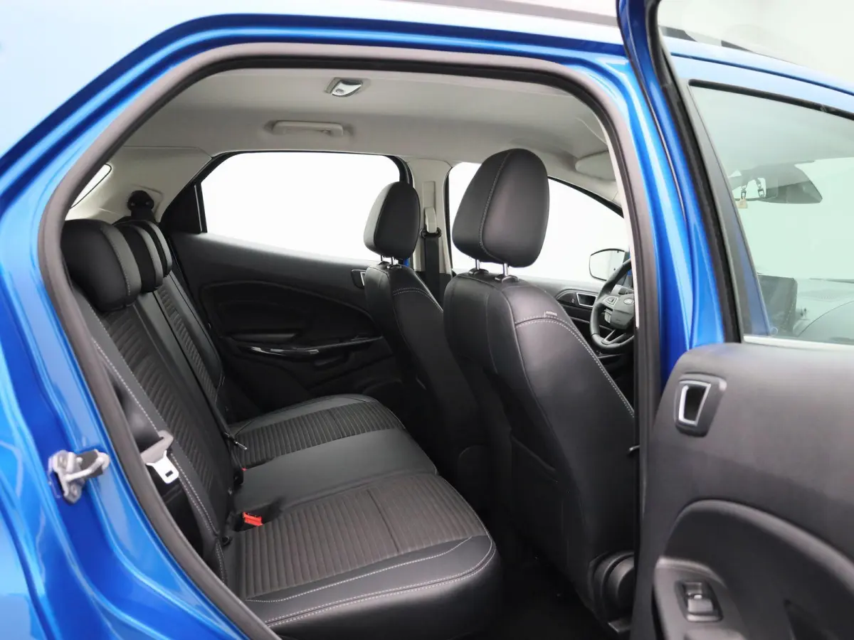 1.0 EcoBoost Titanium | Trekhaak | B&O Audiosysteem | Cruise Control | Navigatie | Parkeersensoren Achter | Klimaat Controle |
