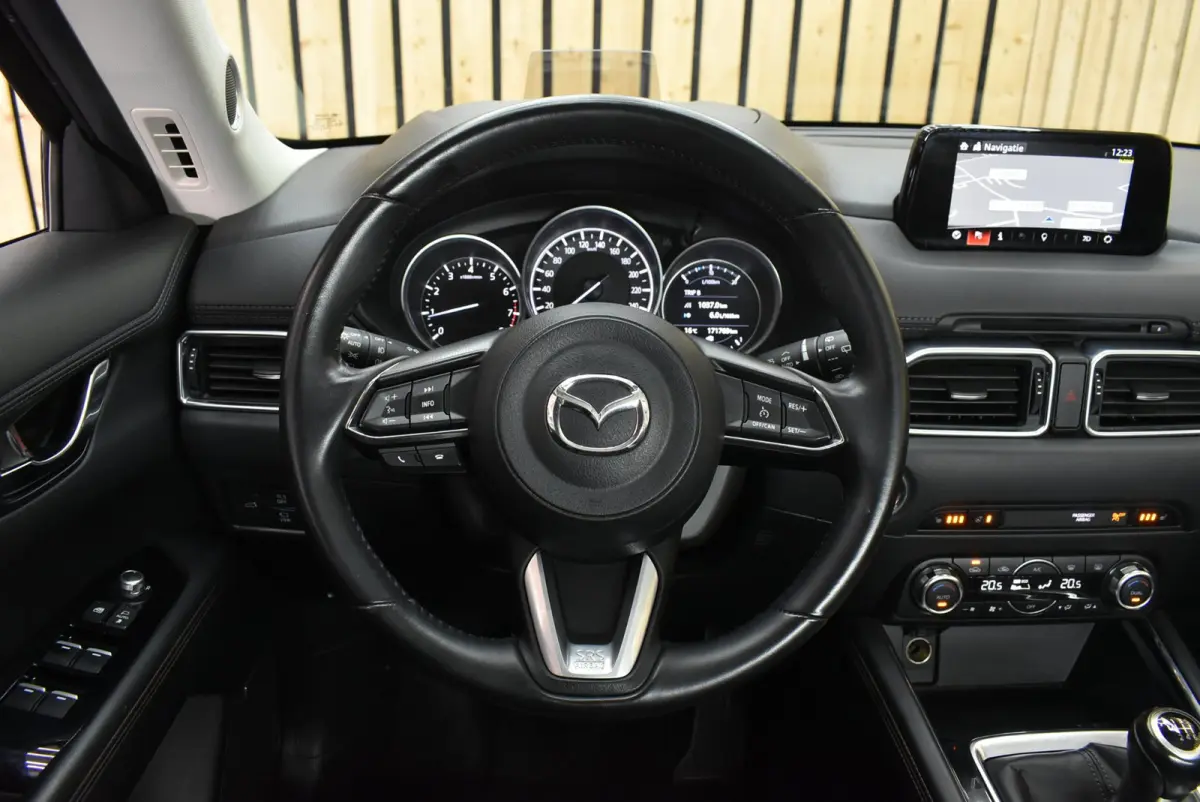 2.0 SkyActiv-G 165 Skylease Luxury Trekhaak Dealer 2e eig. NL-auto 360 Leer Bose Memory Stoelverw. LED + Nwe APK