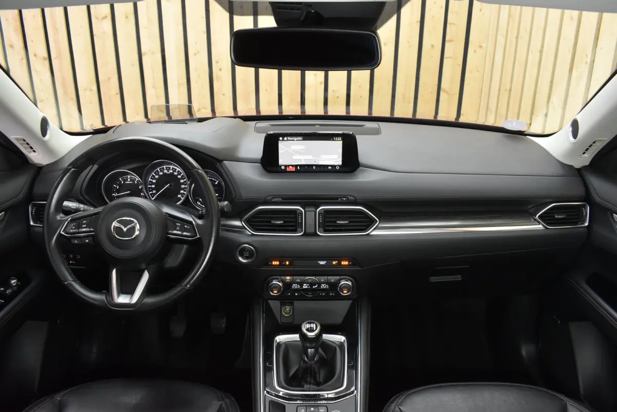2.0 SkyActiv-G 165 Skylease Luxury Trekhaak Dealer 2e eig. NL-auto 360 Leer Bose Memory Stoelverw. LED + Nwe APK