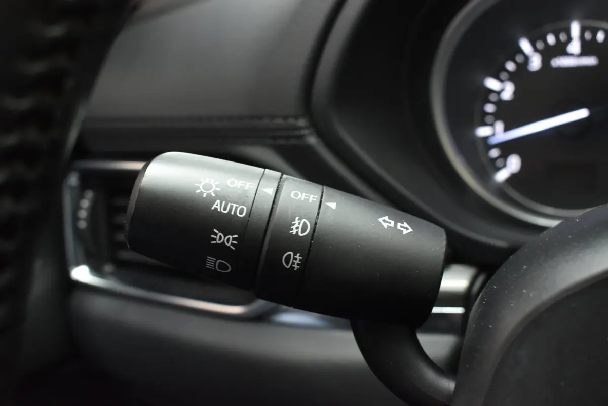 2.0 SkyActiv-G 165 Skylease Luxury Trekhaak Dealer 2e eig. NL-auto 360 Leer Bose Memory Stoelverw. LED + Nwe APK