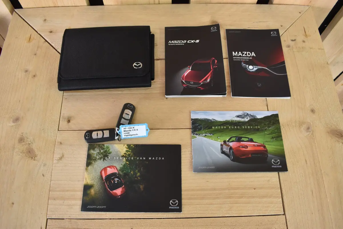 2.0 SkyActiv-G 165 Skylease Luxury Trekhaak Dealer 2e eig. NL-auto 360 Leer Bose Memory Stoelverw. LED + Nwe APK
