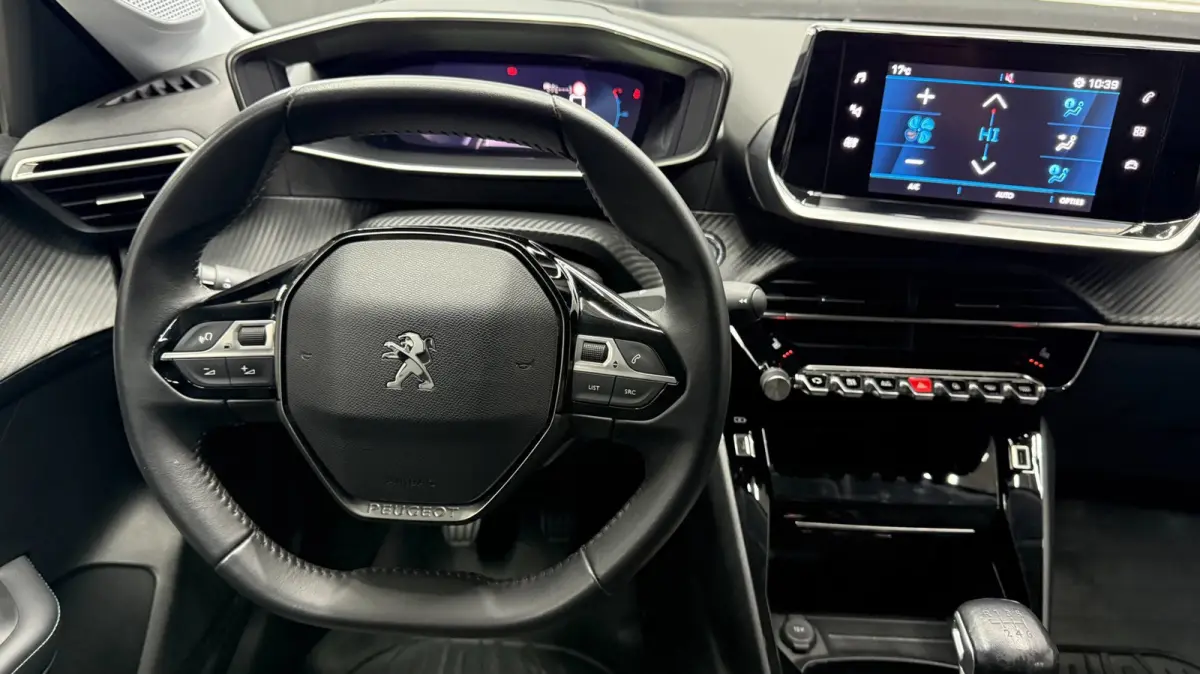 1.2 Allure 3D virtual display, Carplay cruise control, achteruit camera, stoelverwarming