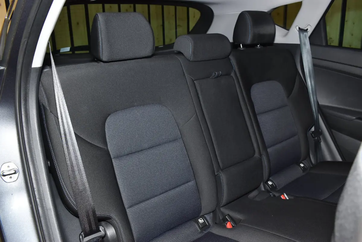 1.6 GDi Comfort 1e eig. Carplay NL-auto 131dkm Camera stoelverw. Clima 17"LM 4S + Nwe APK