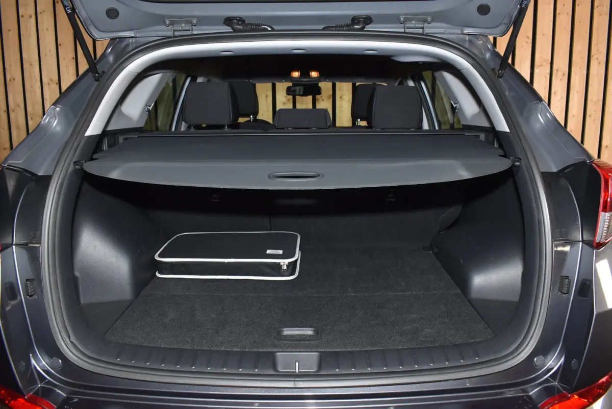 1.6 GDi Comfort 1e eig. Carplay NL-auto 131dkm Camera stoelverw. Clima 17"LM 4S + Nwe APK