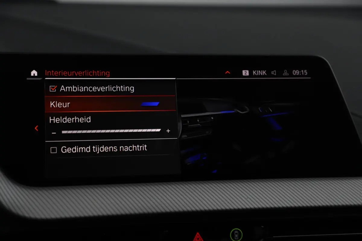 118i Automaat LMV Sportstoelen Half Leder Virtual Cockpit Navigatie Draadloos Carplay Sfeerverlichting Sport Velgen