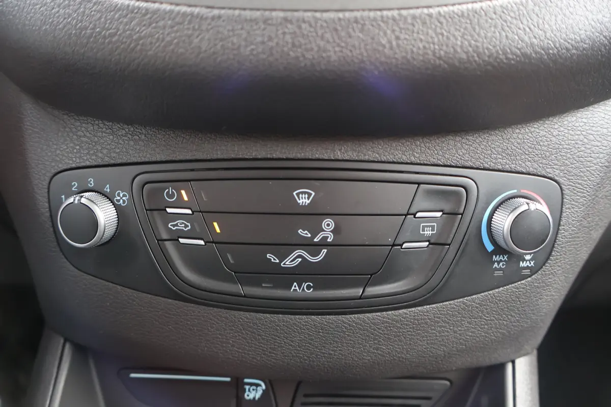 1.5 TDCI Trend Airco Navigatie