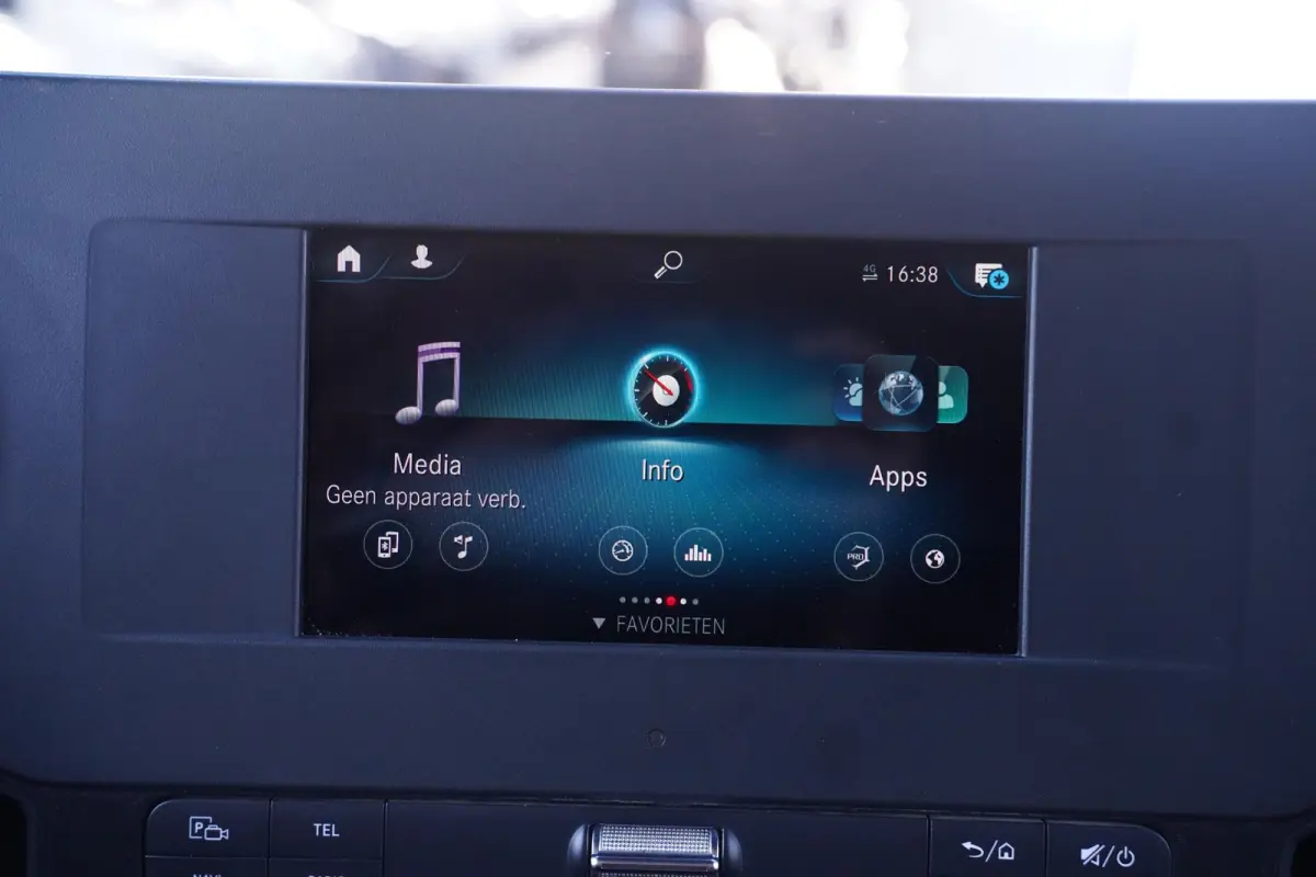 319 CDI 3.0 V6 190 pk Aut. L2H2 Trekhaak 3.500 kg Navi, Camera, Apple Carplay, Cruise Control, 3-Zits