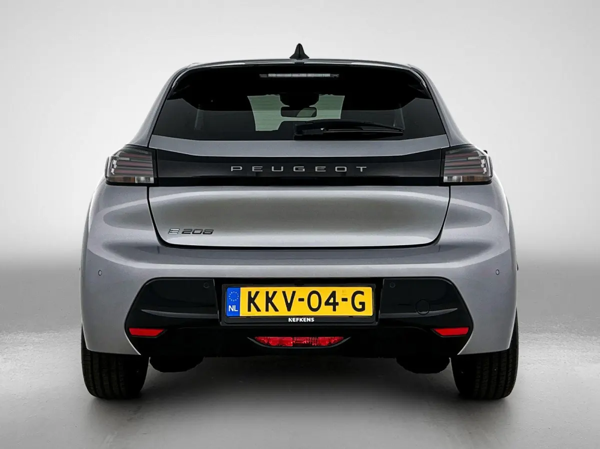 EV Business 51 kWh 156pk | DEMO | Extreem lage kilometerstand | Navigatie | Achteruitrijcamera | Cruise control | Climate control