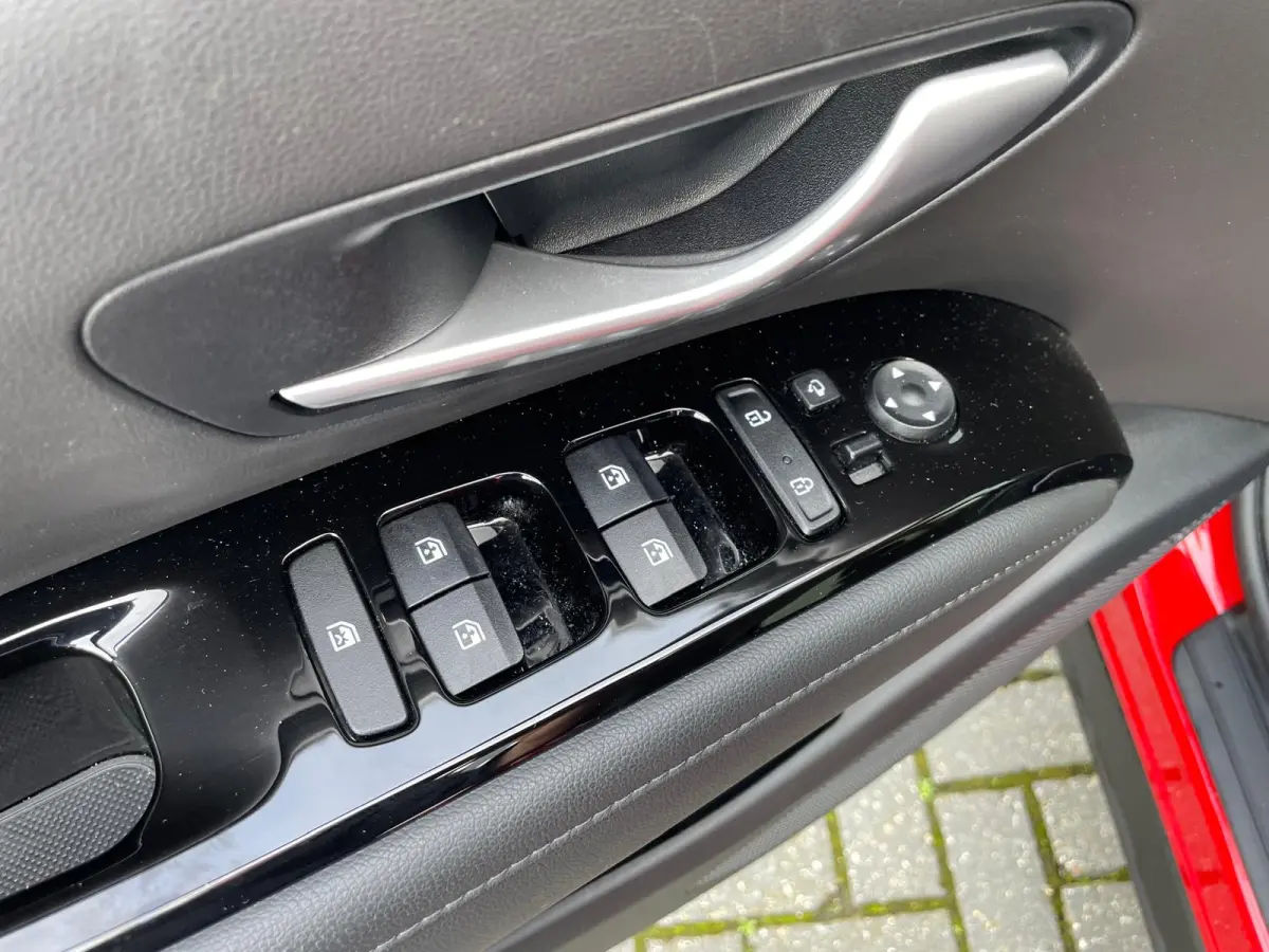 1.6 T-GDI HEV Comfort Smart | Trekhaak met trekgewicht van 1.650kg! | Navi | Elek. Achterklep | Stoel-Stuurverwarming | Adaptive Cruise |