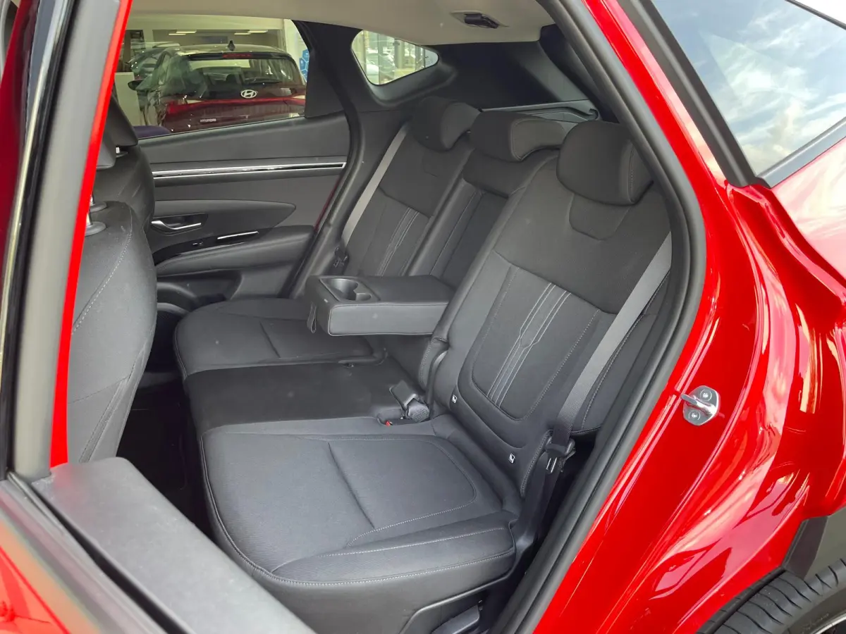 1.6 T-GDI HEV Comfort Smart | Trekhaak met trekgewicht van 1.650kg! | Navi | Elek. Achterklep | Stoel-Stuurverwarming | Adaptive Cruise |