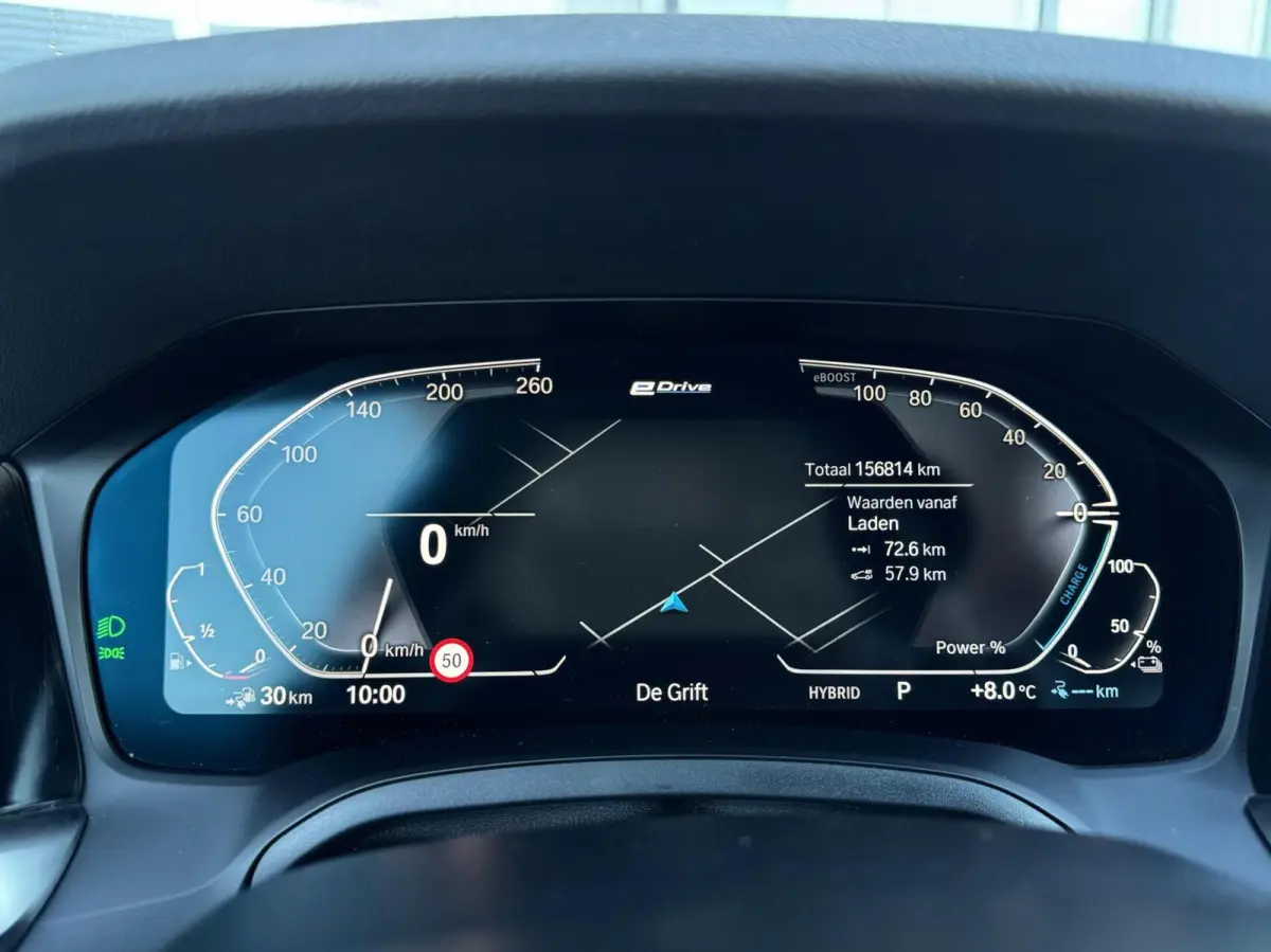 320e Business Edition Plus | Leder | Digital cockpit | Carplay | Navigatie | Stuur/Stoelverwaring | LED | DAB | Sensoren