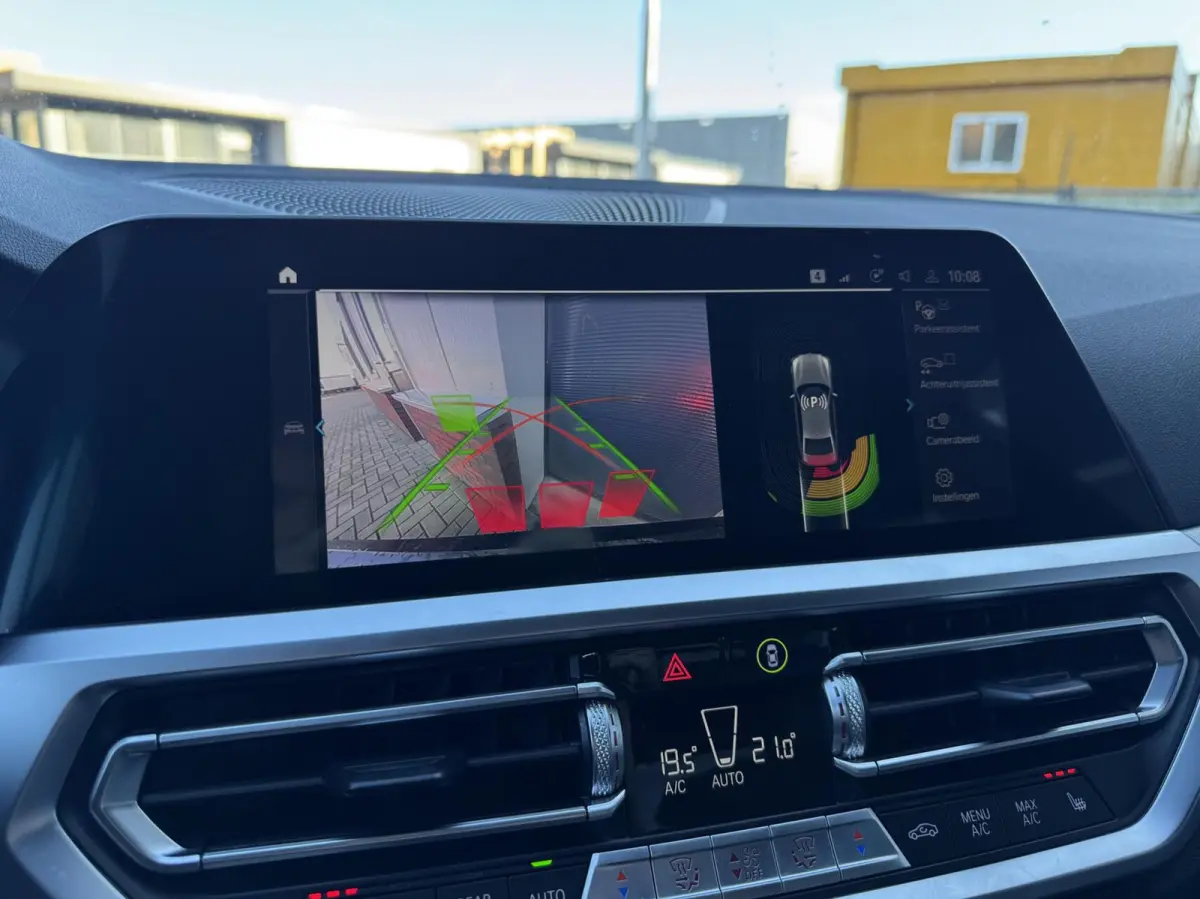 320e Business Edition Plus | Leder | Digital cockpit | Carplay | Navigatie | Stuur/Stoelverwaring | LED | DAB | Sensoren