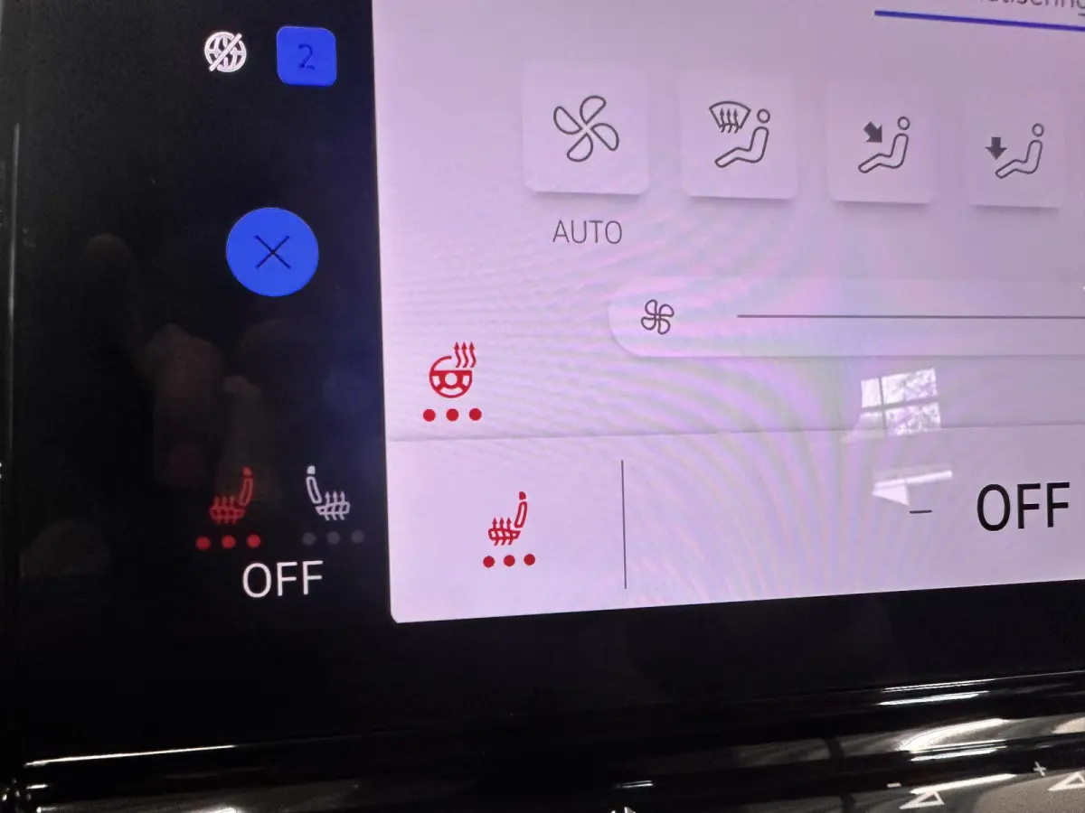 Pro 58 kWh SOH 91% Airco ECC Navi Carplay Adaptive Cruise Control 18" LM Velgen East Derry Full LED PDC