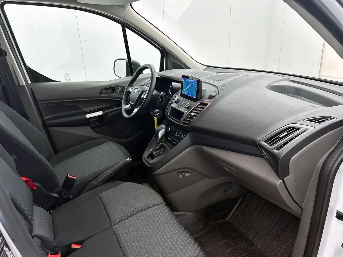 Automaat 100pk L1 Trend BPM VRIJ! Airco Navi Cruise 3Zits Camera DAB+
