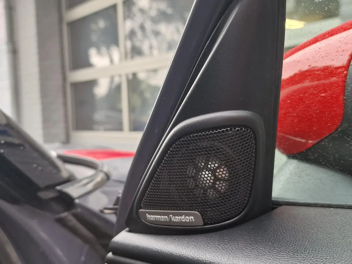 2.0 John Cooper Works ALL4 Chili 306PK|NL-auto|Pano|19-inch|Carplay|Camera|JW-Sport-uitlaat|eerste-eigenaar|