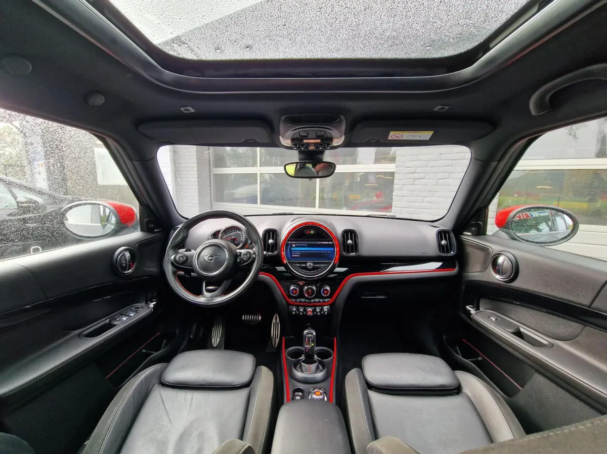 2.0 John Cooper Works ALL4 Chili 306PK|NL-auto|Pano|19-inch|Carplay|Camera|JW-Sport-uitlaat|eerste-eigenaar|
