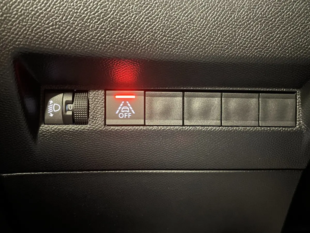 1.2 PureTech Allure Pack|AFN.TREKHAAK|1/2 LEDER|CAMERA|CARPLAY|CRUISE+CLIMATE CONTROL|LANE-ASSIST|NAVIGATIE|DASHCAM|