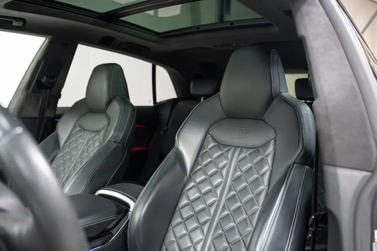 50 TDI S-Line *BTW* FULL OPTION*LUCHTVERING*RS-ZETELS*TREKHAAK*