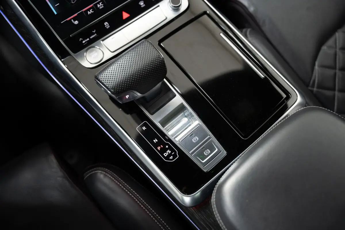 50 TDI S-Line *BTW* FULL OPTION*LUCHTVERING*RS-ZETELS*TREKHAAK*