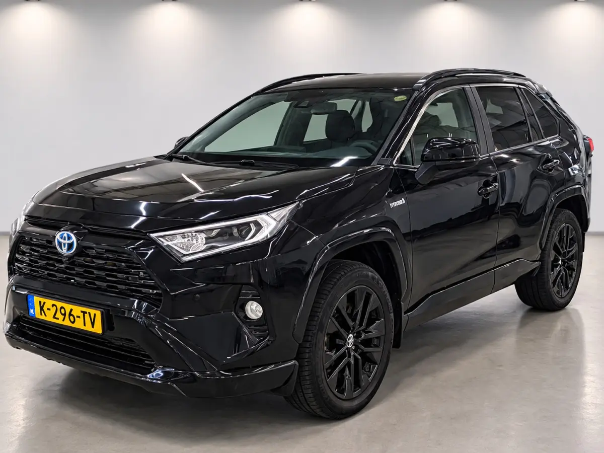 2.5 Hybrid AWD Black Edition
