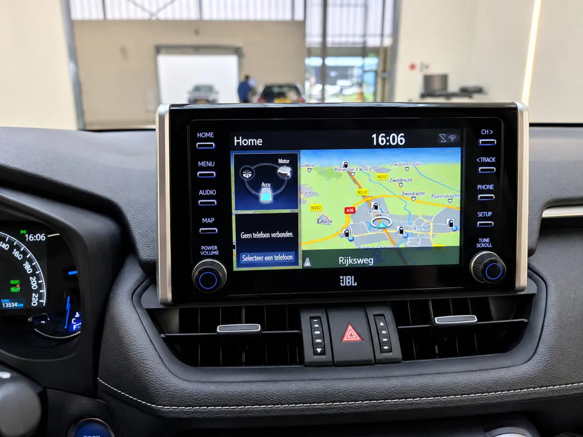 2.5 Hybrid AWD Black Edition