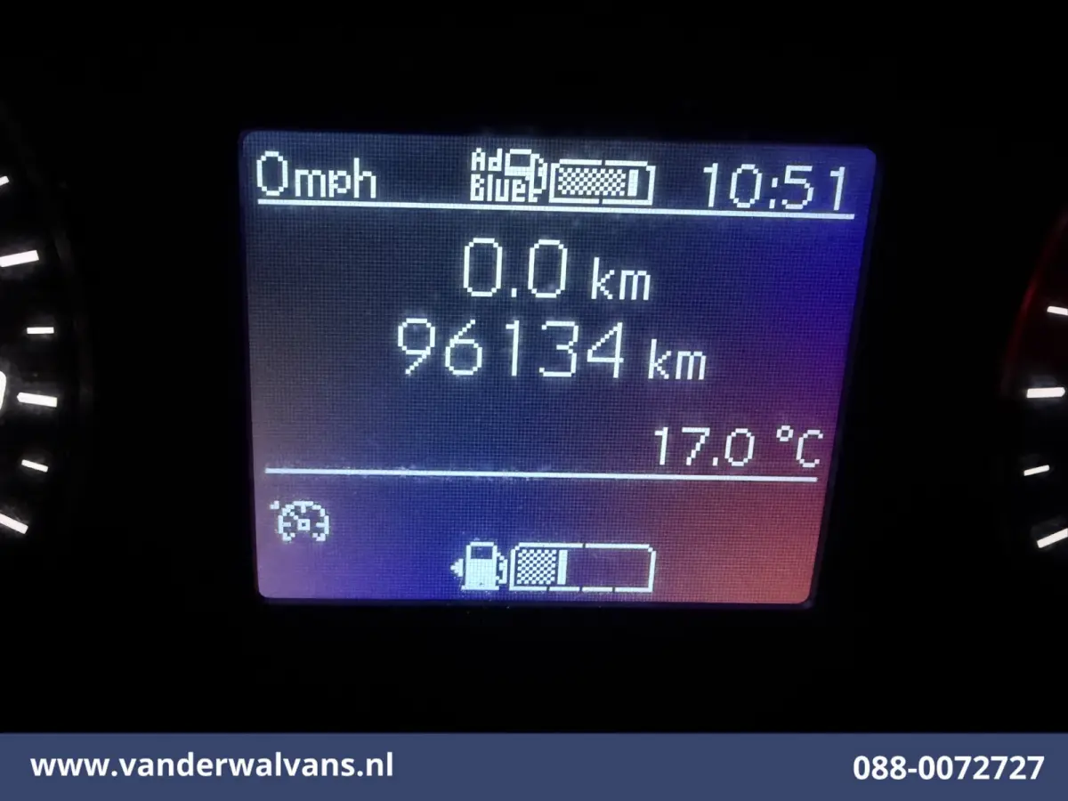 317 CDI 170pk L3H2 Euro6 Airco | 360 Graden Camera | Navigatie | Chauffeursstoel | Apple Carplay Cruisecontrol, Android Auto, Stoelverwarming, 270 Graden Achterdeuren, Parkeersensoren, Bijri