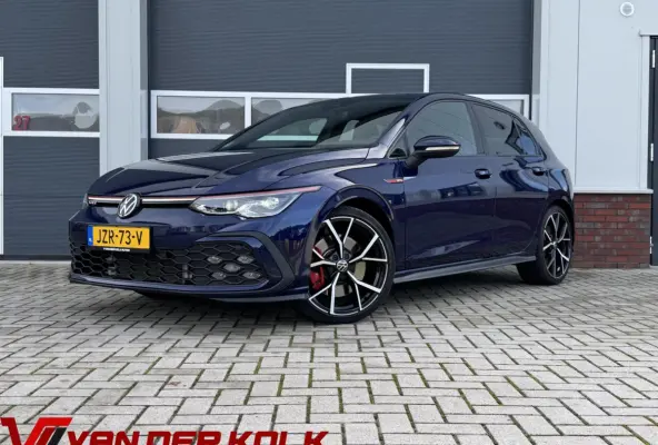 2.0 TSI GTI 245PK Handgeschakeld | Digital cockpit | Carplay | Adaptive cruise | Camera | Stuur/Stoelverwarming | Sensoren