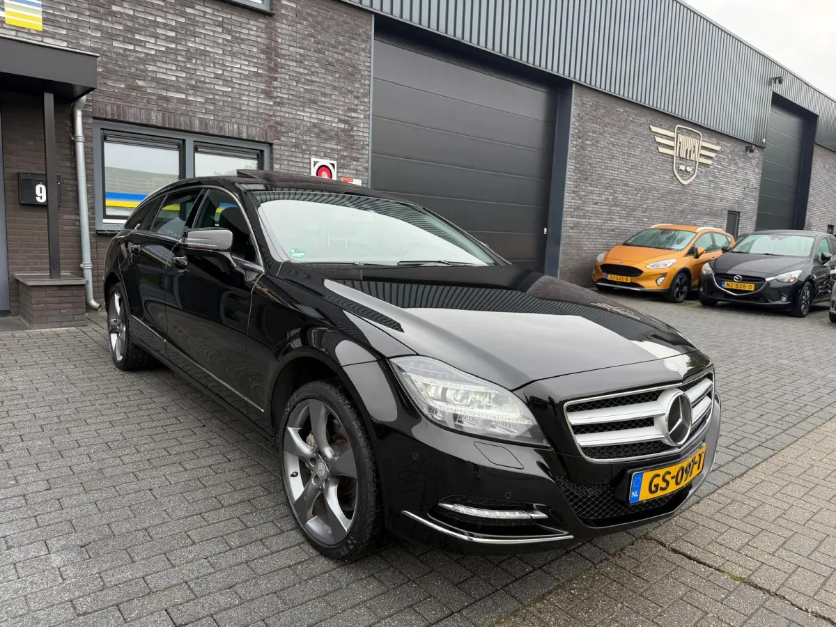 350 | 2E EIGENAAR | 3/6/12MND GARANTIE | LED | ACC | LUCHTVERING | SCHUIFDAK | LEDER | HARMAN KARDON | TREKHAAK |