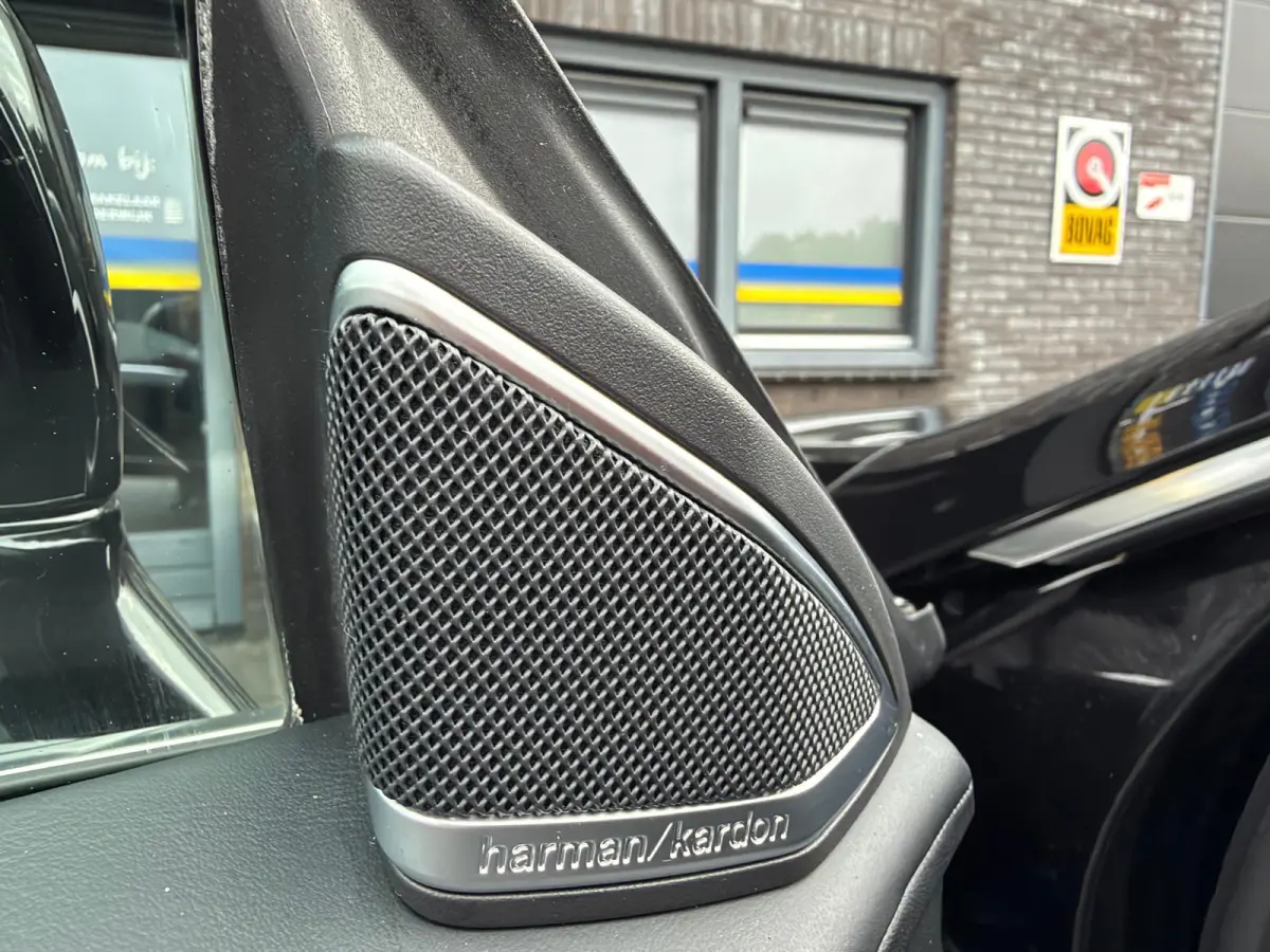 350 | 2E EIGENAAR | 3/6/12MND GARANTIE | LED | ACC | LUCHTVERING | SCHUIFDAK | LEDER | HARMAN KARDON | TREKHAAK |