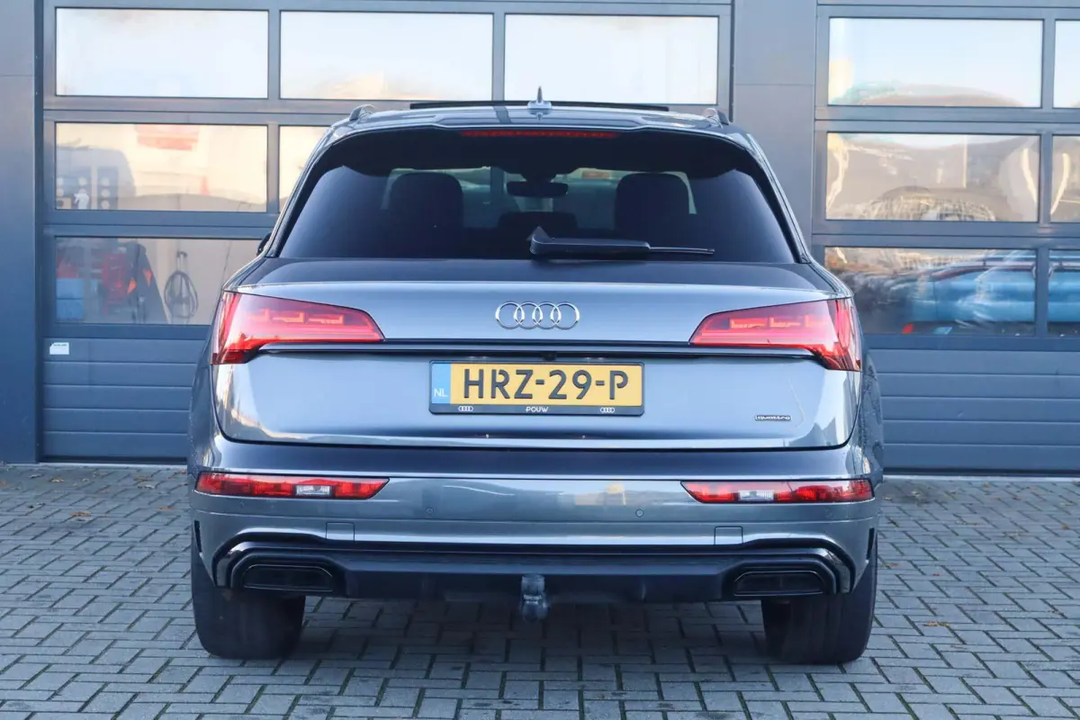 55 TFSIe 367pk S edition | Trekhaak | Panoramadak | Luchtvering | Verwarmbaar Stuurwiel | Head-up Display