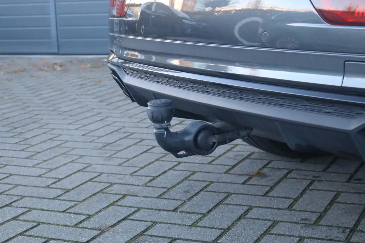 55 TFSIe 367pk S edition | Trekhaak | Panoramadak | Luchtvering | Verwarmbaar Stuurwiel | Head-up Display