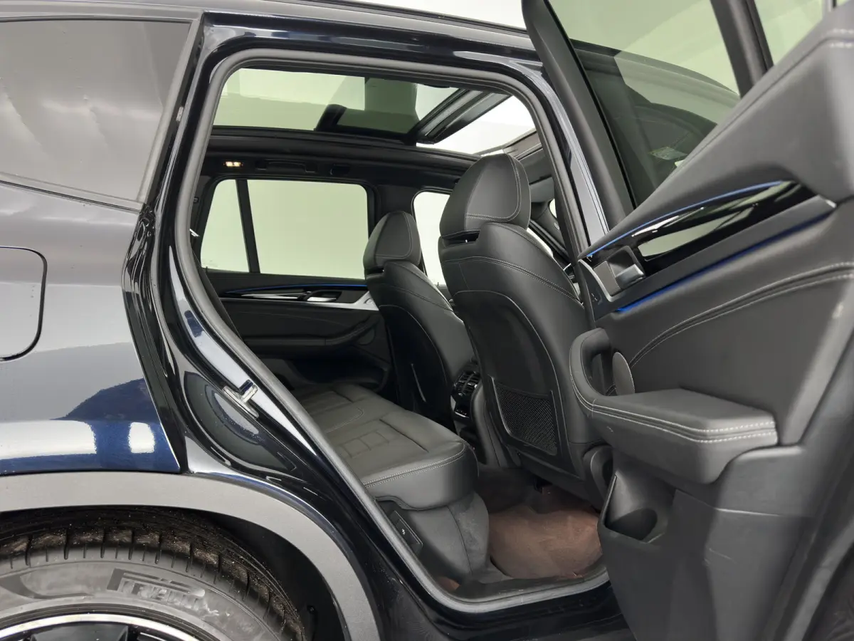 High Executive 80 kWh [3-Fase-11kW] {SoH-99%} (INCL-BTW) Aut. *PANO | LEATHER | HARMAN/KARDON | ADAPTIVE-CRUISE | FULL-LED | BLINDSPOT | MEMORY-PACK | DIGI-COCKPIT | HEATED-SPORTSEATS | KEYL