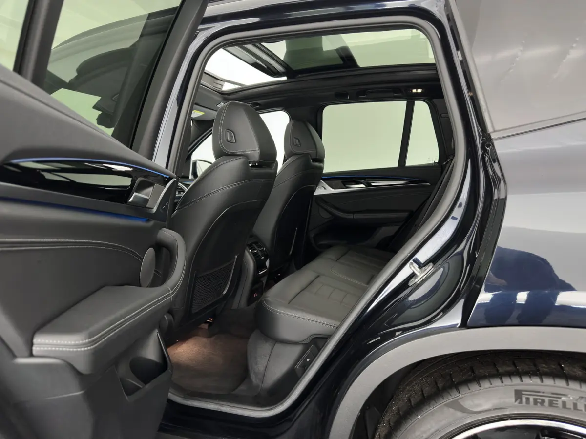 High Executive 80 kWh [3-Fase-11kW] {SoH-99%} (INCL-BTW) Aut. *PANO | LEATHER | HARMAN/KARDON | ADAPTIVE-CRUISE | FULL-LED | BLINDSPOT | MEMORY-PACK | DIGI-COCKPIT | HEATED-SPORTSEATS | KEYL