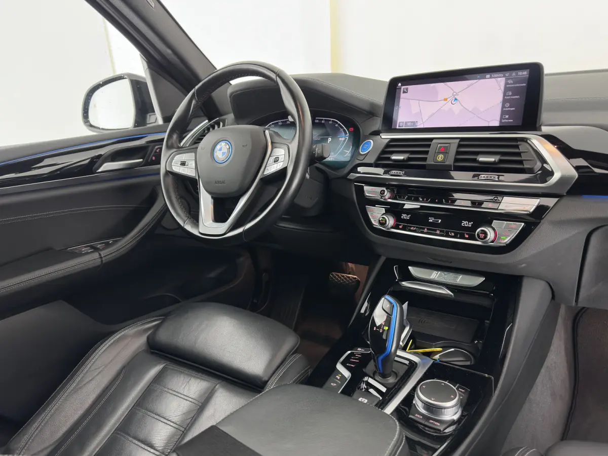 High Executive 80 kWh [3-Fase-11kW] {SoH-99%} (INCL-BTW) Aut. *PANO | LEATHER | HARMAN/KARDON | ADAPTIVE-CRUISE | FULL-LED | BLINDSPOT | MEMORY-PACK | DIGI-COCKPIT | HEATED-SPORTSEATS | KEYL