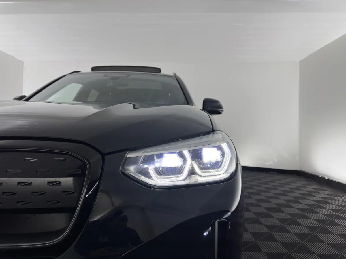 High Executive 80 kWh [3-Fase-11kW] {SoH-99%} (INCL-BTW) Aut. *PANO | LEATHER | HARMAN/KARDON | ADAPTIVE-CRUISE | FULL-LED | BLINDSPOT | MEMORY-PACK | DIGI-COCKPIT | HEATED-SPORTSEATS | KEYL